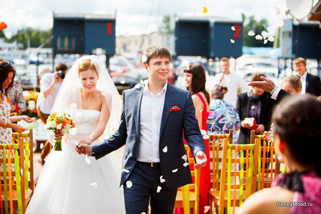 зелено-оранжевая свадьба, церемония