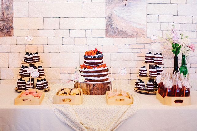 задорная рустикальная свадьба, сладкий стол