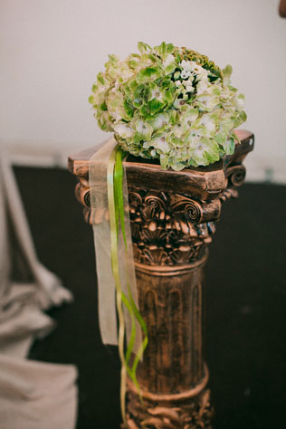 Зелёная свадьба в стиле рустик, букет невесты
