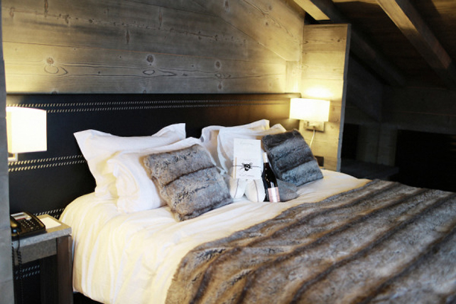 Кровать молодожен