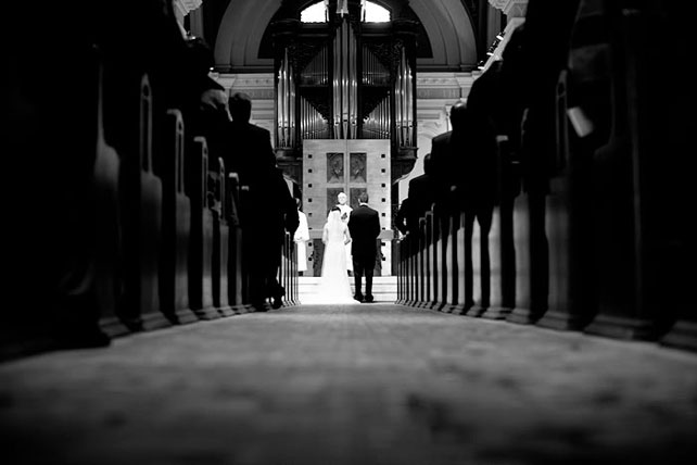 реальная зимняя классическая свадьба