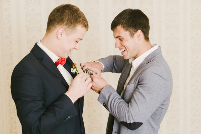 зимняя черничная свадьба, утро жениха