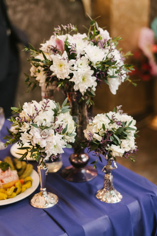 зимняя черничная свадьба, цветочные композиции