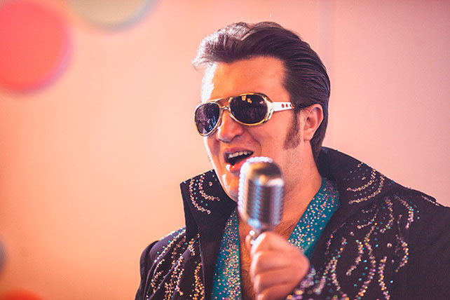 зимняя свадьба в стиле рок-н-ролл, церемония