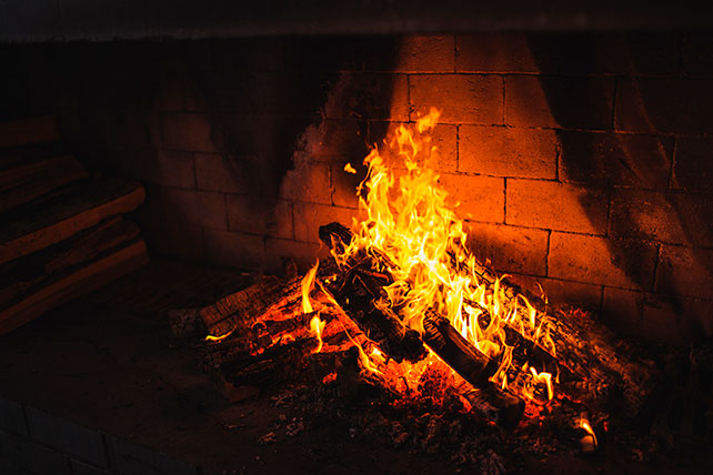 зимняя свадьба в стиле рок-н-ролл, декор места торжества