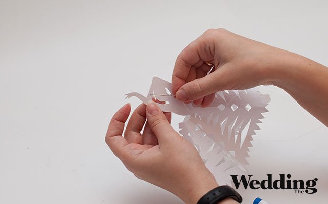 Как сделать изящных балерин для украшения зала