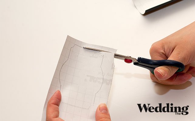 вырезать шаблон