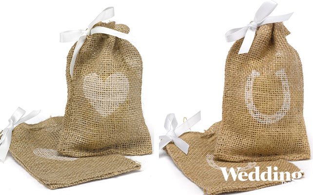 бонбоньерки из мешковины в рустикальном стиле