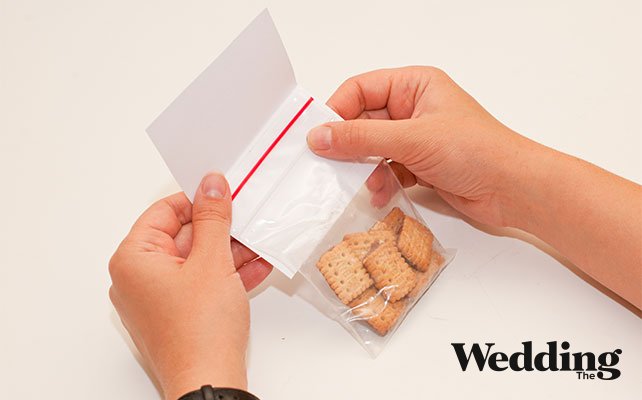 вложить пакетик в шаблон