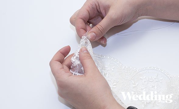 как самостоятельно сделать украшение на голову для невесты