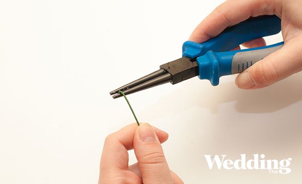 букет невесты из шишек