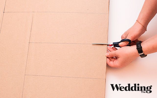 вырезаем фасад буквы