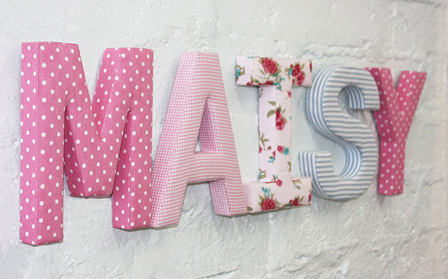 Как сделать гигантскую букву, обтянутую тканью, 