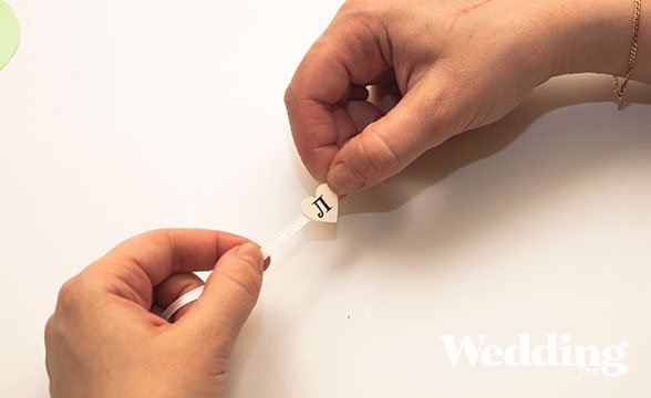 как сделать бумажных птичек на торт