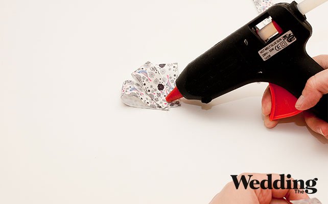 склеить петли без хвостиков между собой