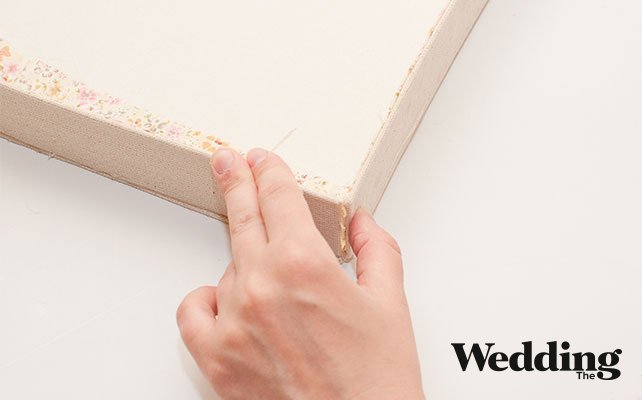 склеить крышку чемодана