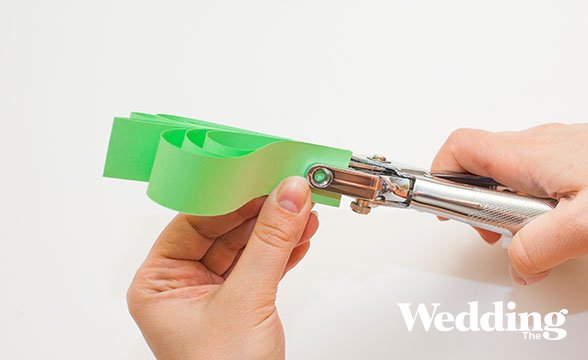 гирлянда из ажурных сердечек