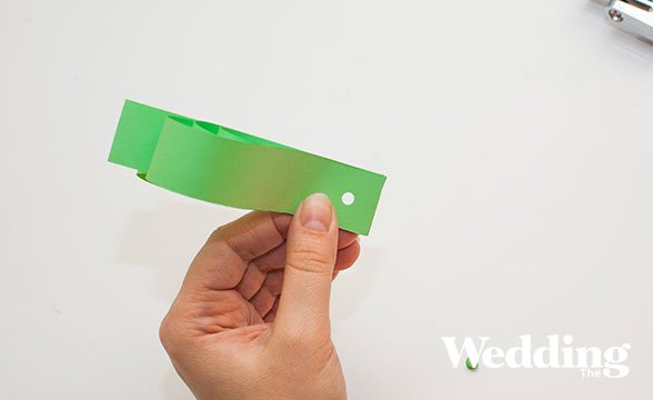 гирлянда из ажурных сердечек