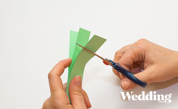 гирлянда из ажурных сердечек