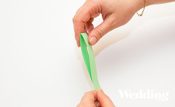 гирлянда из ажурных сердечек