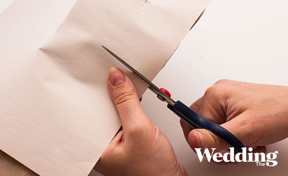 гирлянда из бумажных цветов