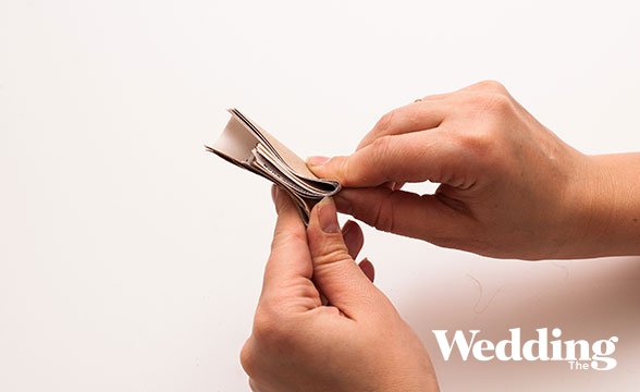 гирлянда из бумажных цветов