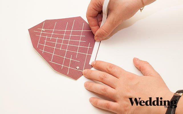 сделать рожок для мороженого, Как сделать гирлянду из «мороженого», выполненного из воздушных шариков