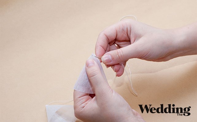 как сделать гирлянду из фетра, сшить «колокольчики» из войлока между собой