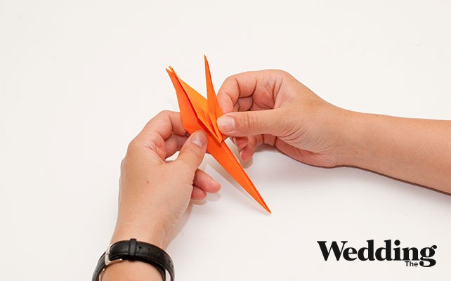 нижние уголки загнуть к верху заготовки