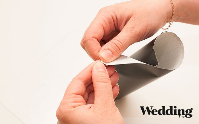 приклеваем пленку к стеклу