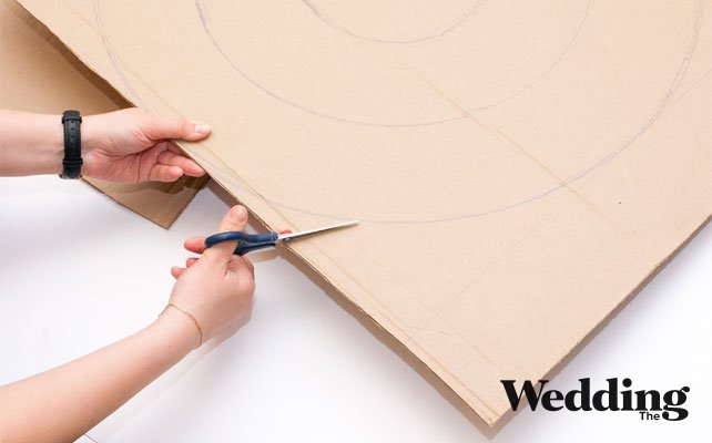 вырезаем детали торта