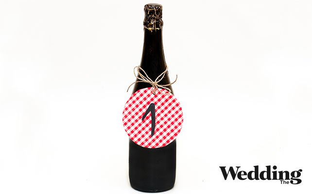 Как сделать круглый номер стола на бутылке