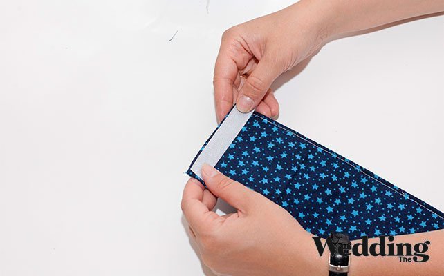 пришить липучку на разные концы чехольчика для стакана