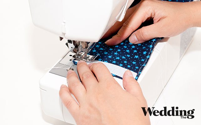 пришить липучку на разные концы чехольчика для стакана