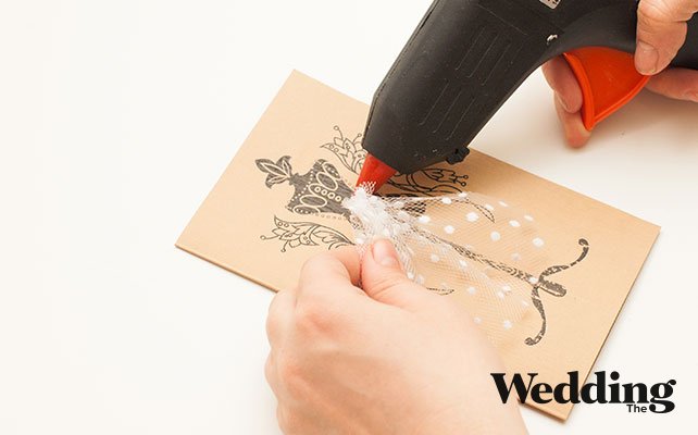 процесс изготовления открытки к 8 марта