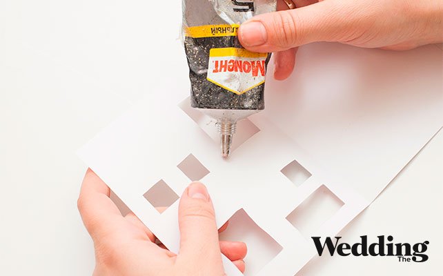 клеим фото на открытку