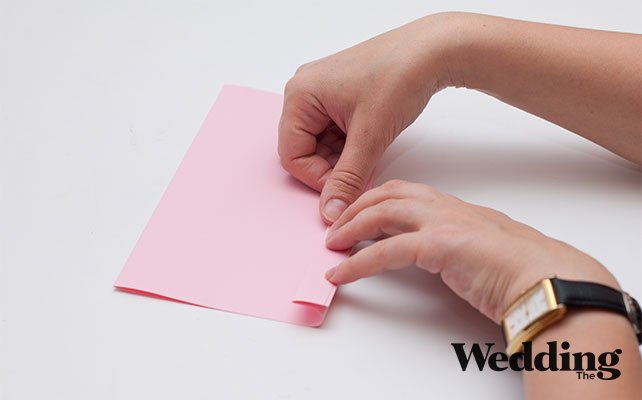 сложить гармошки из цветной бумаги