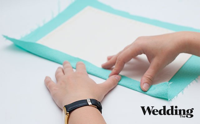 обтянуть картон тканью