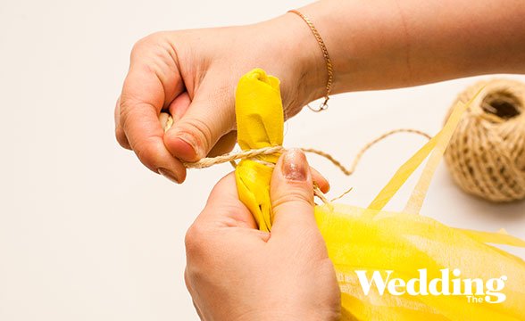 фотозона из бумажных гирлянд