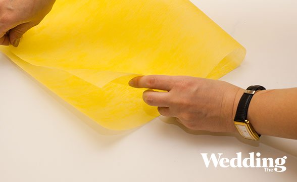 фотозона из бумажных гирлянд