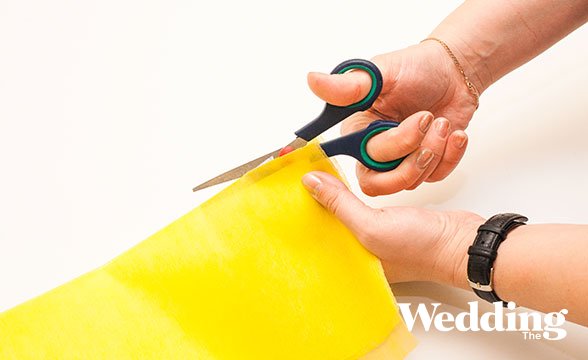 фотозона из бумажных гирлянд