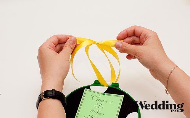 завязать бант