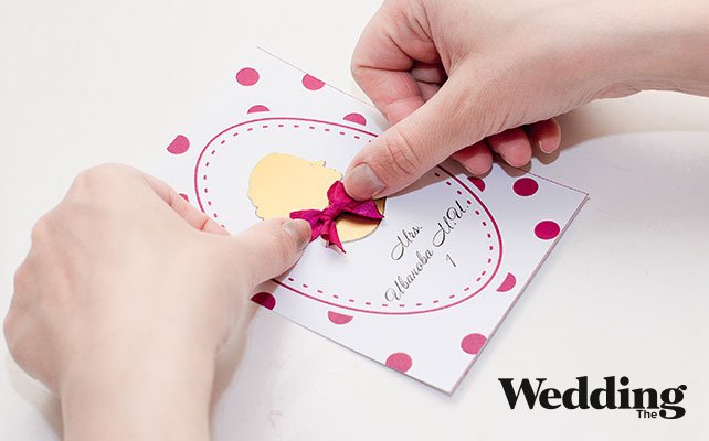 приклеить бантик к заготовке, Как сделать план рассадки в для свадьбы в винтажном стиле