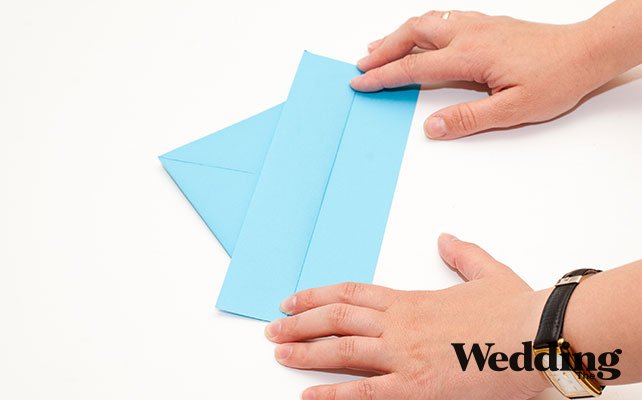 сложить кораблик