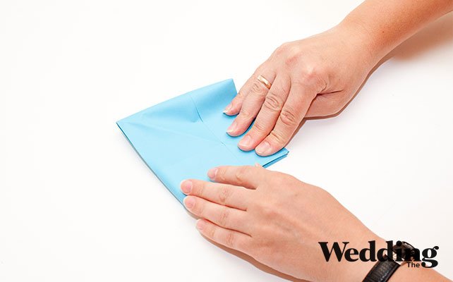 сложить кораблик