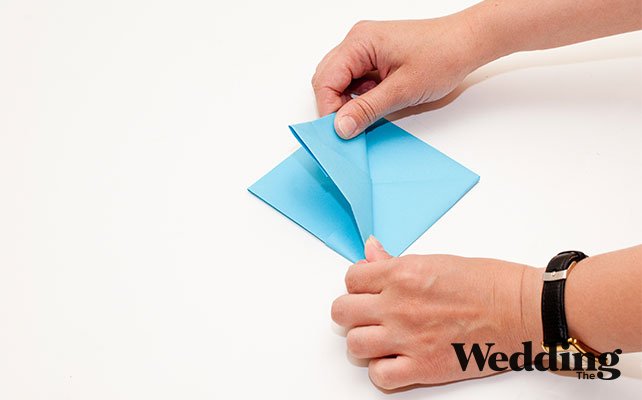 сложить кораблик