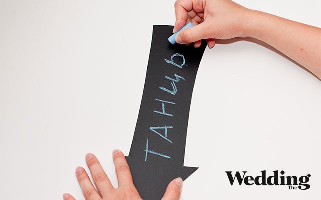 мелом написать на указателях надписи