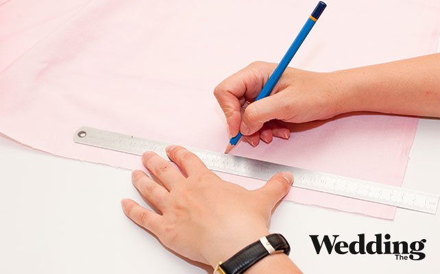 разметить полоску ткани