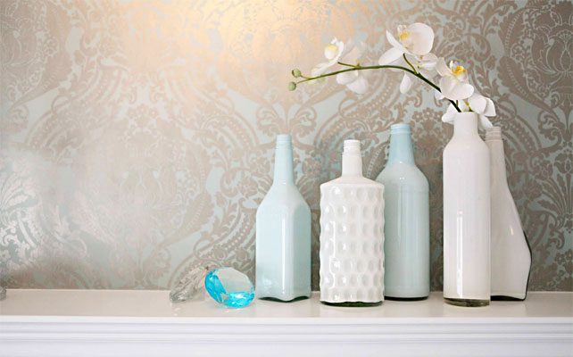 вазы из стеклянных бутылок