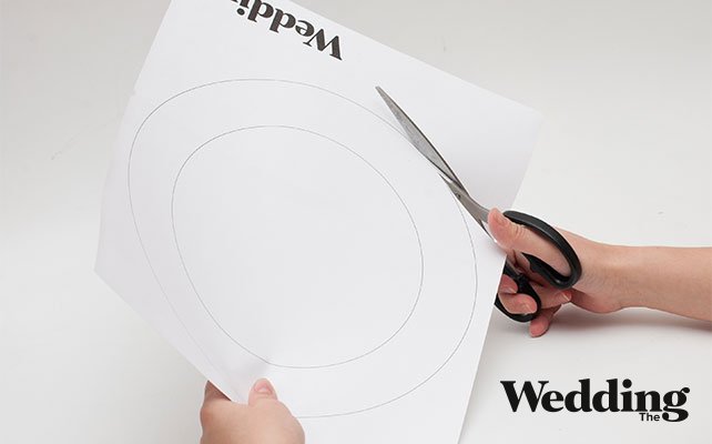 как сделать венок из бумажных шариков, вырезать шаблон